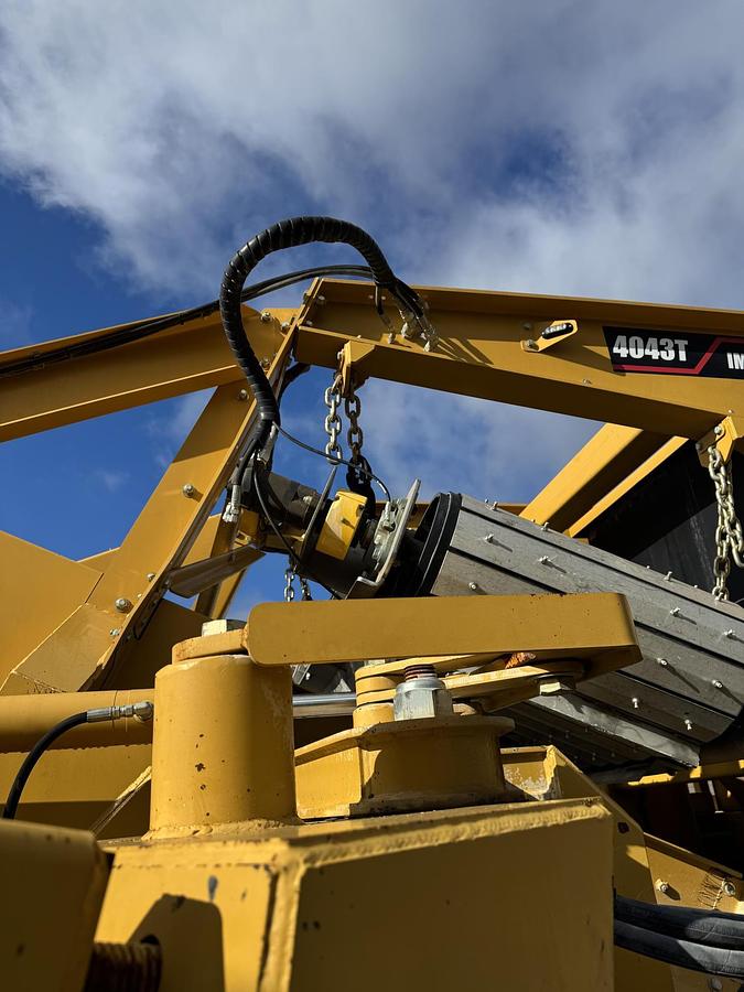 Used 2023 SCREEN MACHINE 4043 TR