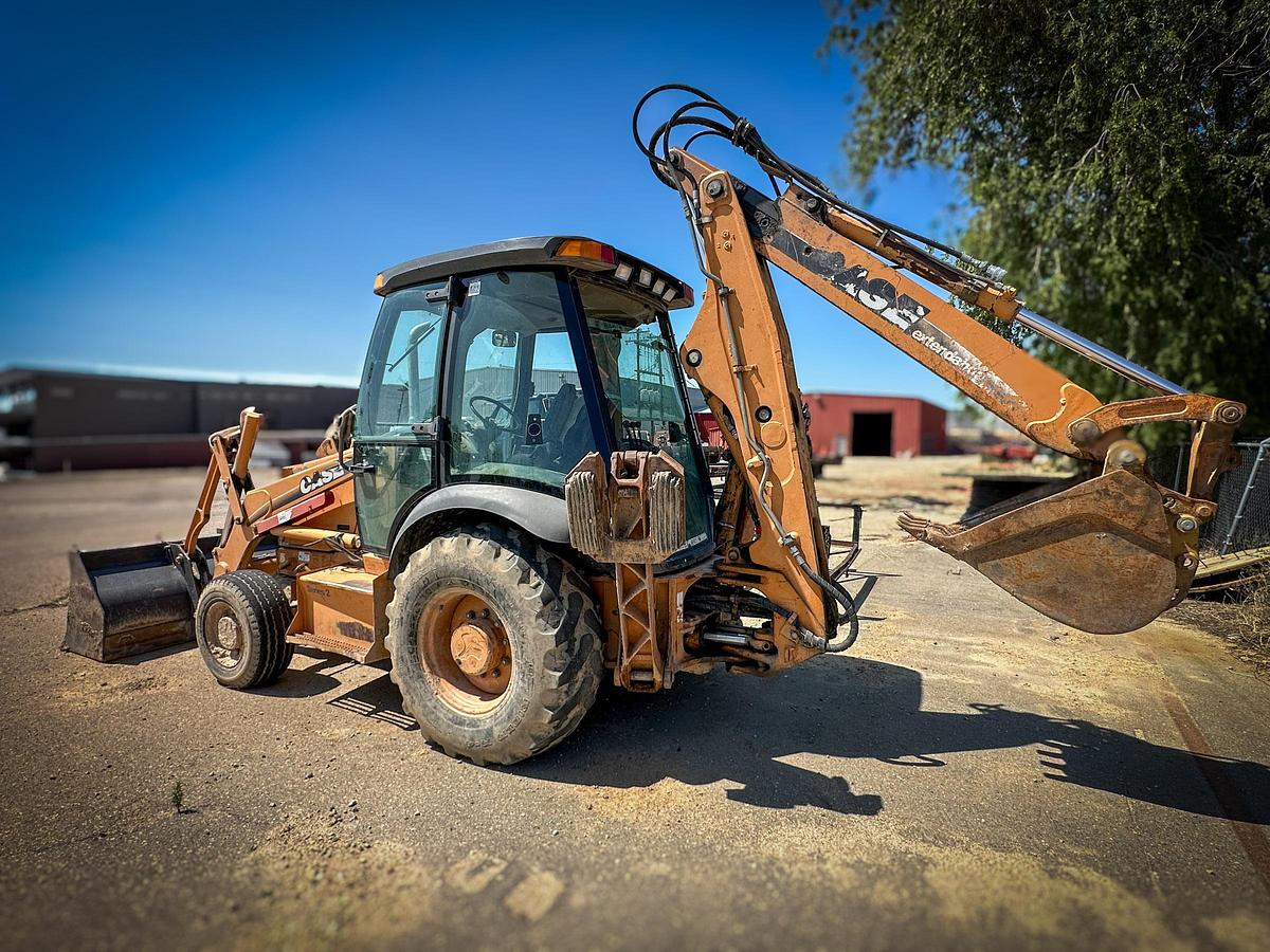 Used 2005 CASE 580 SM II
