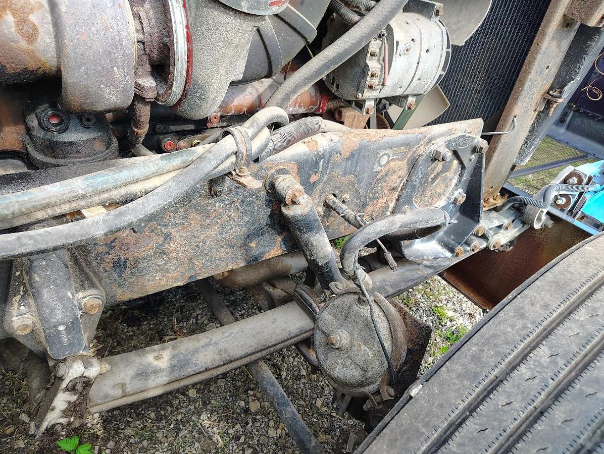 Used 2002 PETERBILT 379