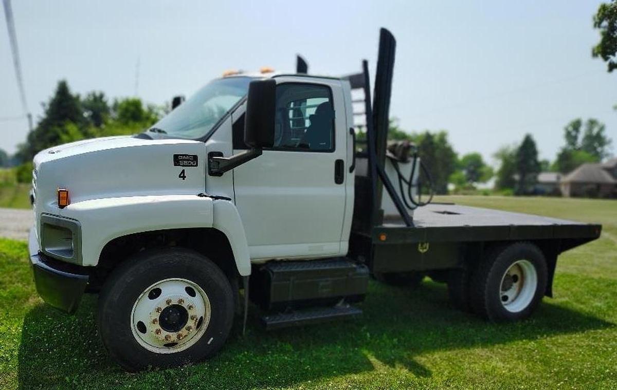 Used 2004 GMC C6500