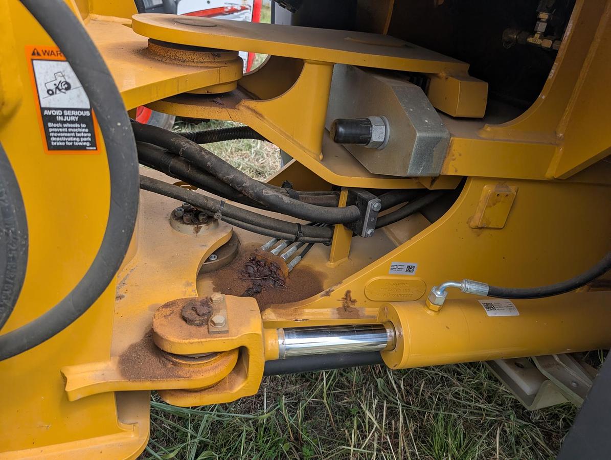 Used 2024 DEERE 344L