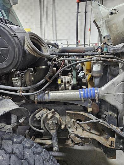 Used 2008 FREIGHTLINER Columbia