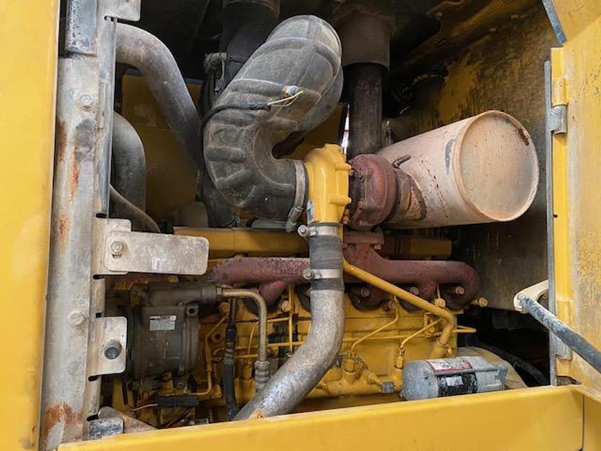 Used 2005 DEERE 544J