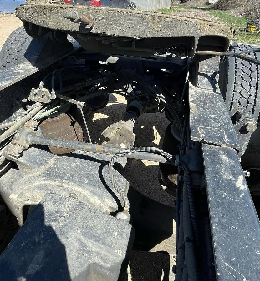 Used 2007 FREIGHTLINER Columbia