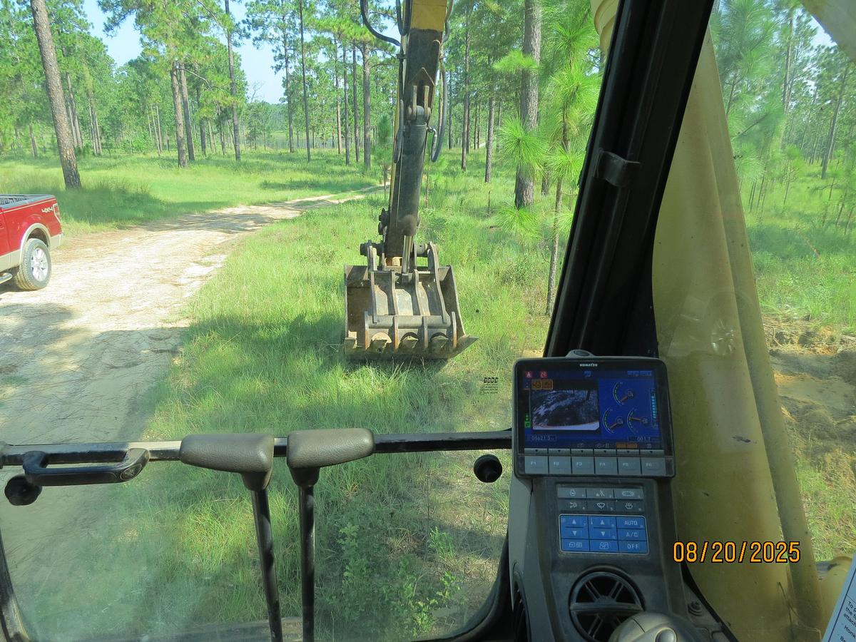 Used 2016 KOMATSU PC210LC-11