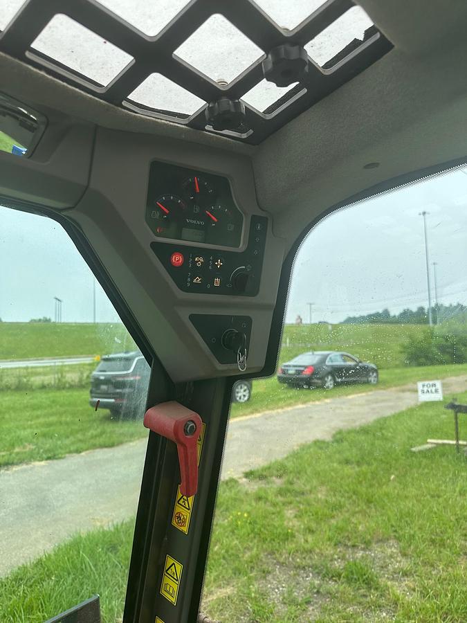 Used 2018 VOLVO MCT135D