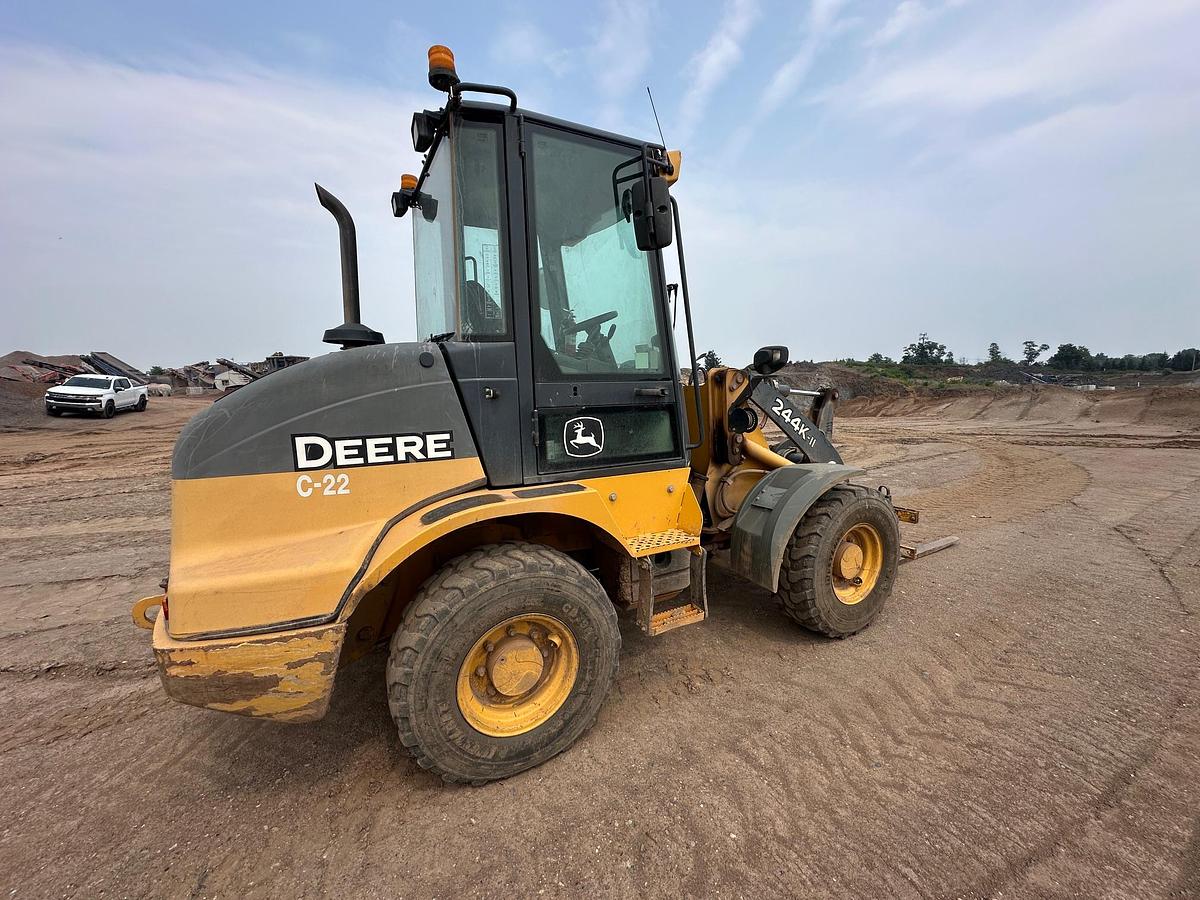 Used 2018 DEERE 244k-II