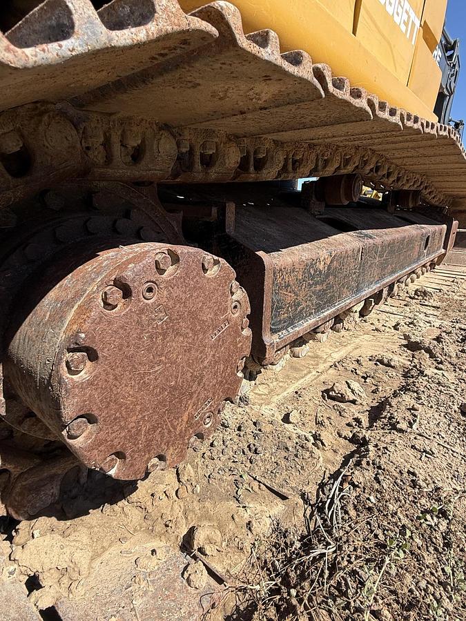 Used 2017 DEERE 210G LC