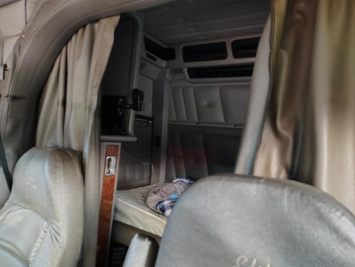 Used 2005 PETERBILT 379