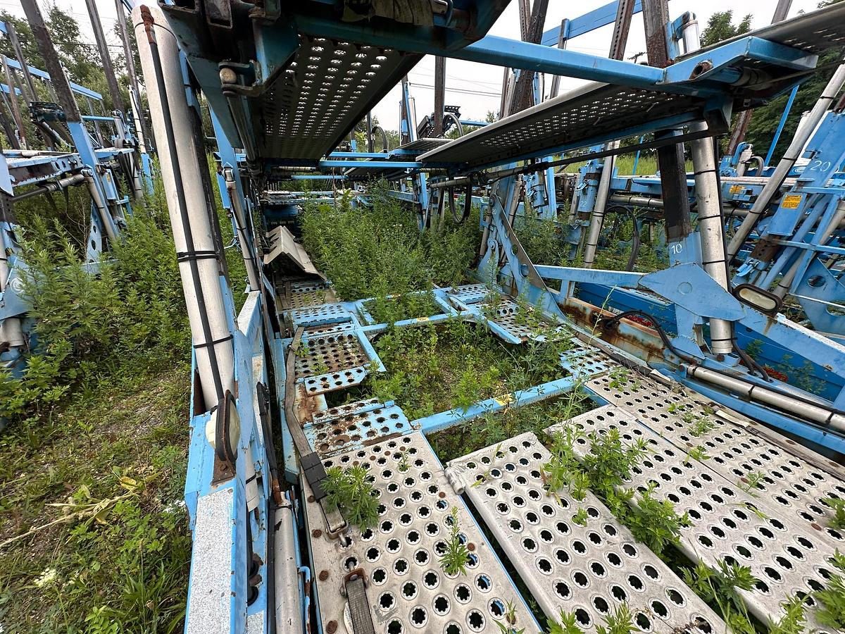 Used 2015 VOLVO VAH Auto Hauler