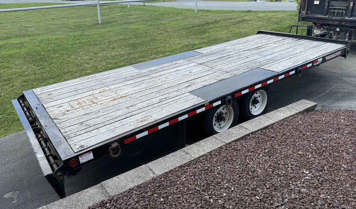 Used 2021 TOWMASTER