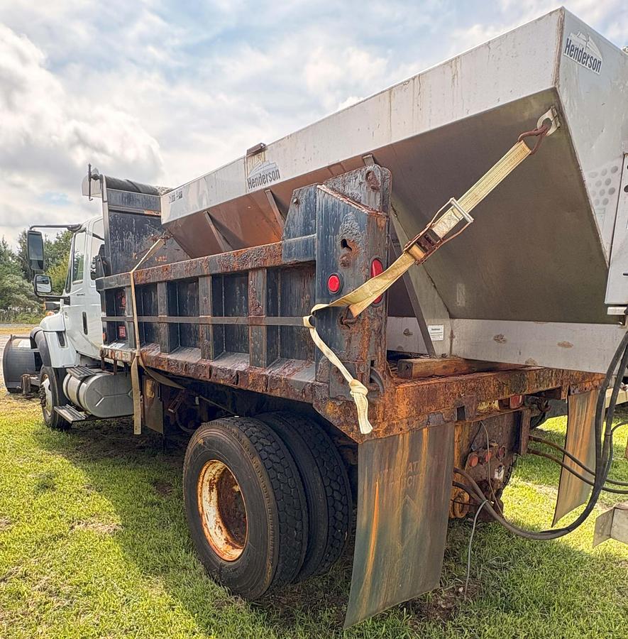 Used 2004 INTERNATIONAL WorkStar 7300