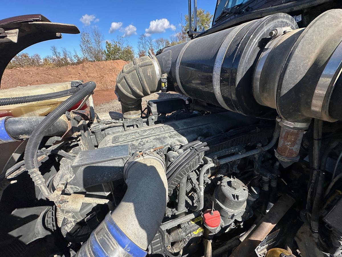 Used 2016 PETERBILT 365