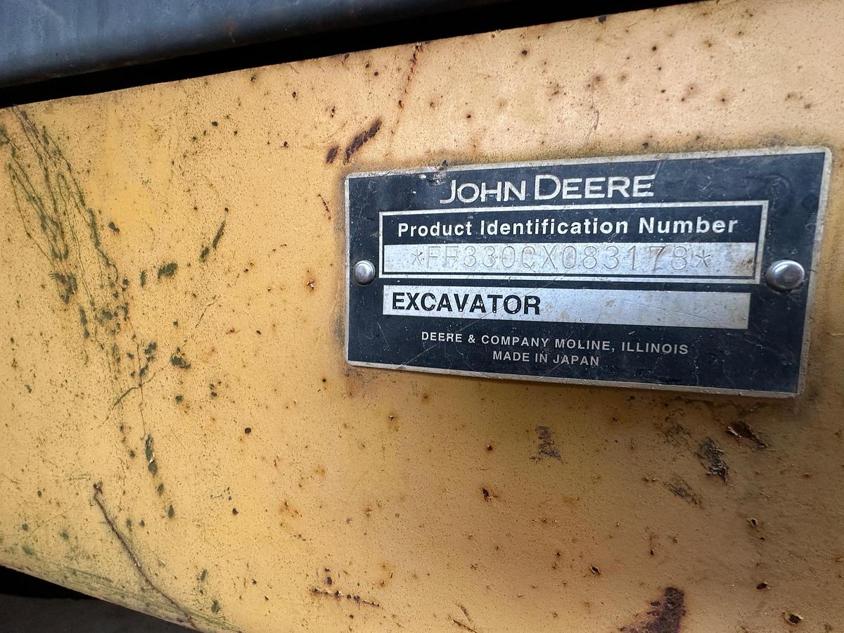 Used 2005 DEERE 330C LC