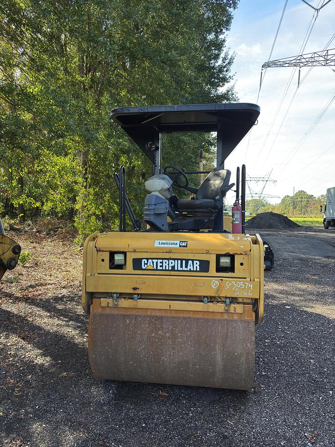 Used 2011 CATERPILLAR CB434D