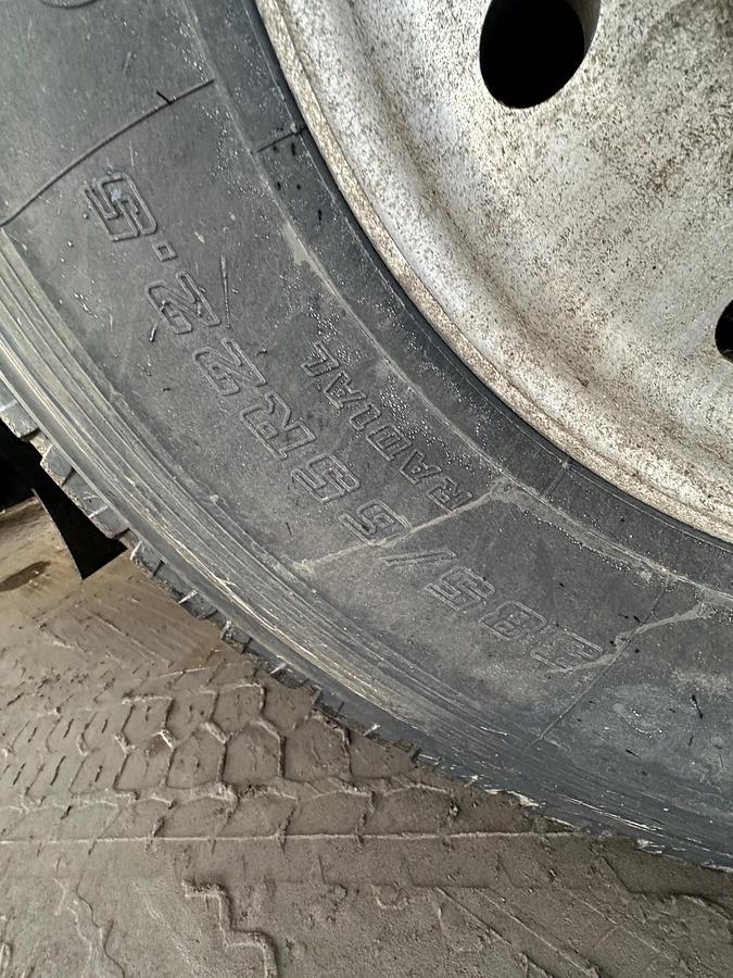 Used 2017 MACK Granite GU713