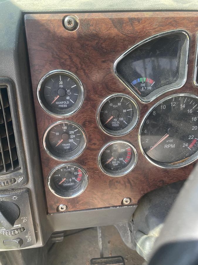 Used 2008 MACK CHU 613 Pinnacle