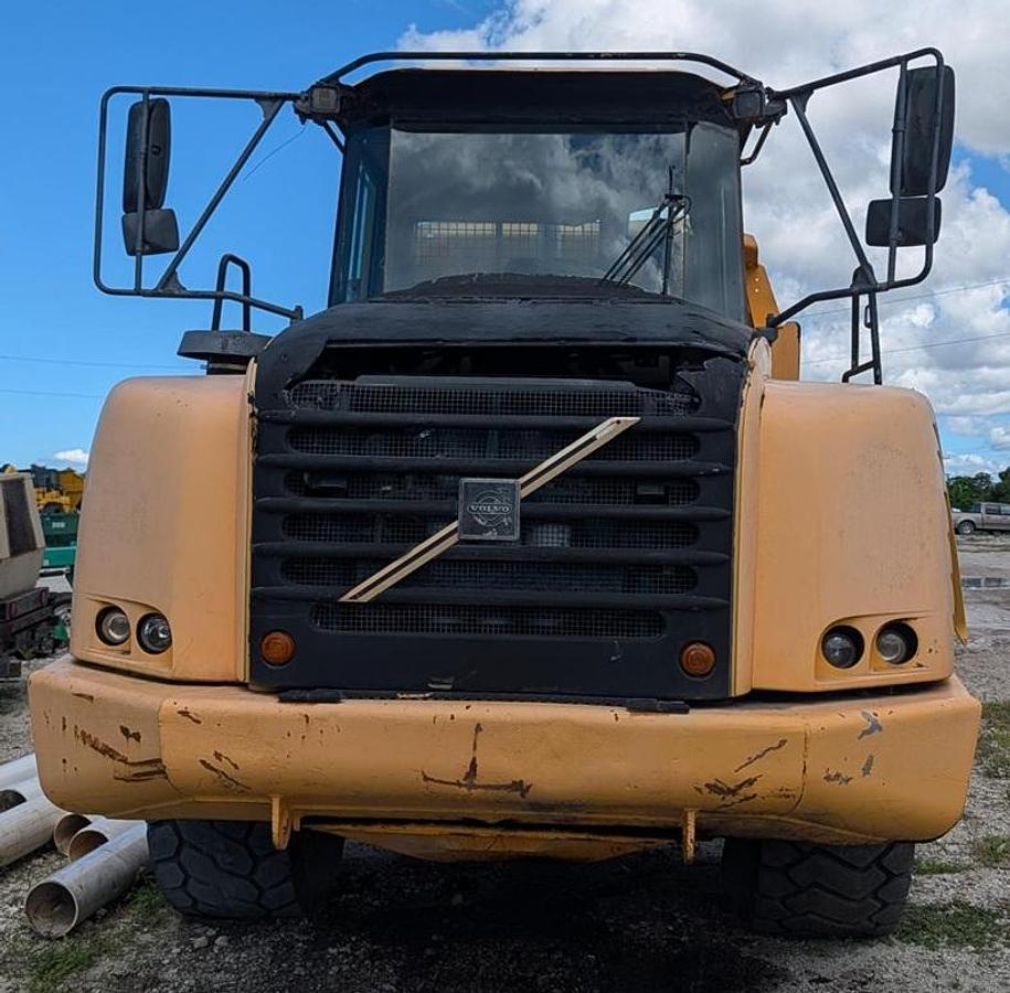 Used 2005 VOLVO A25D