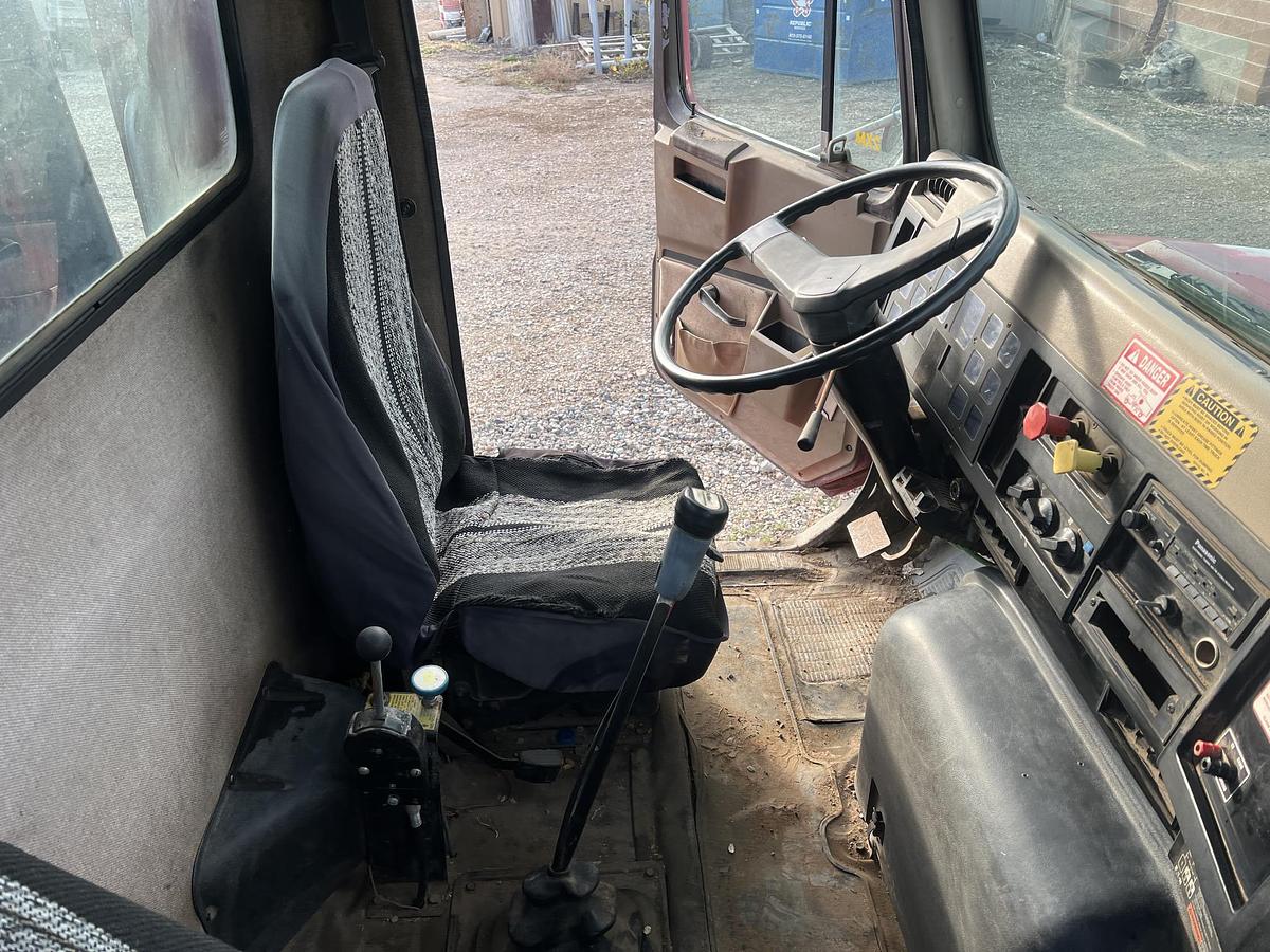 Used 1990 INTERNATIONAL 8300 Eagle