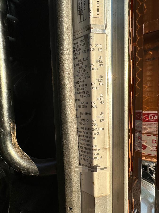 Used 2019 PETERBILT 389L