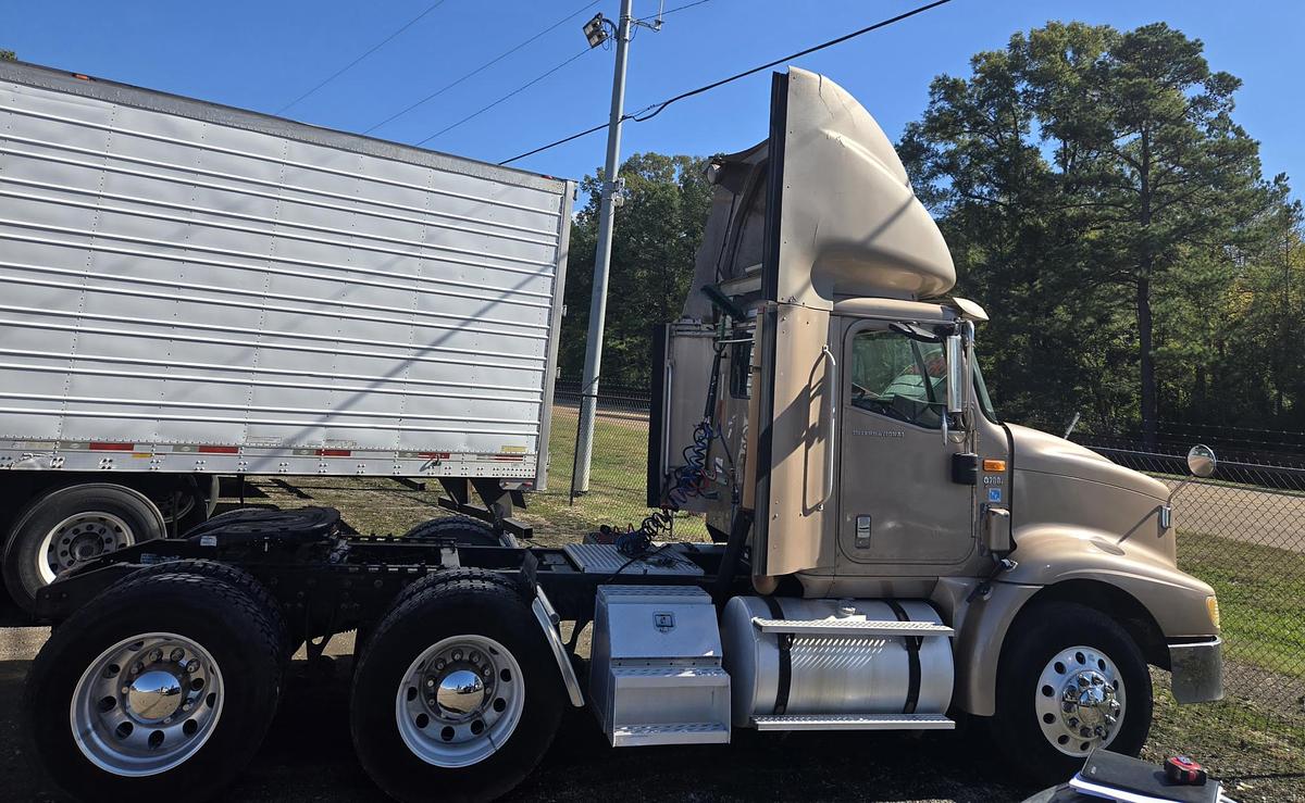 Used 2005 INTERNATIONAL 9200i