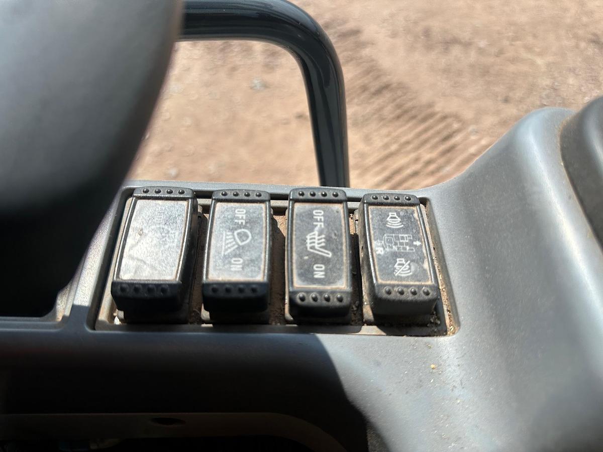 Used 2018 DEERE 380G LC