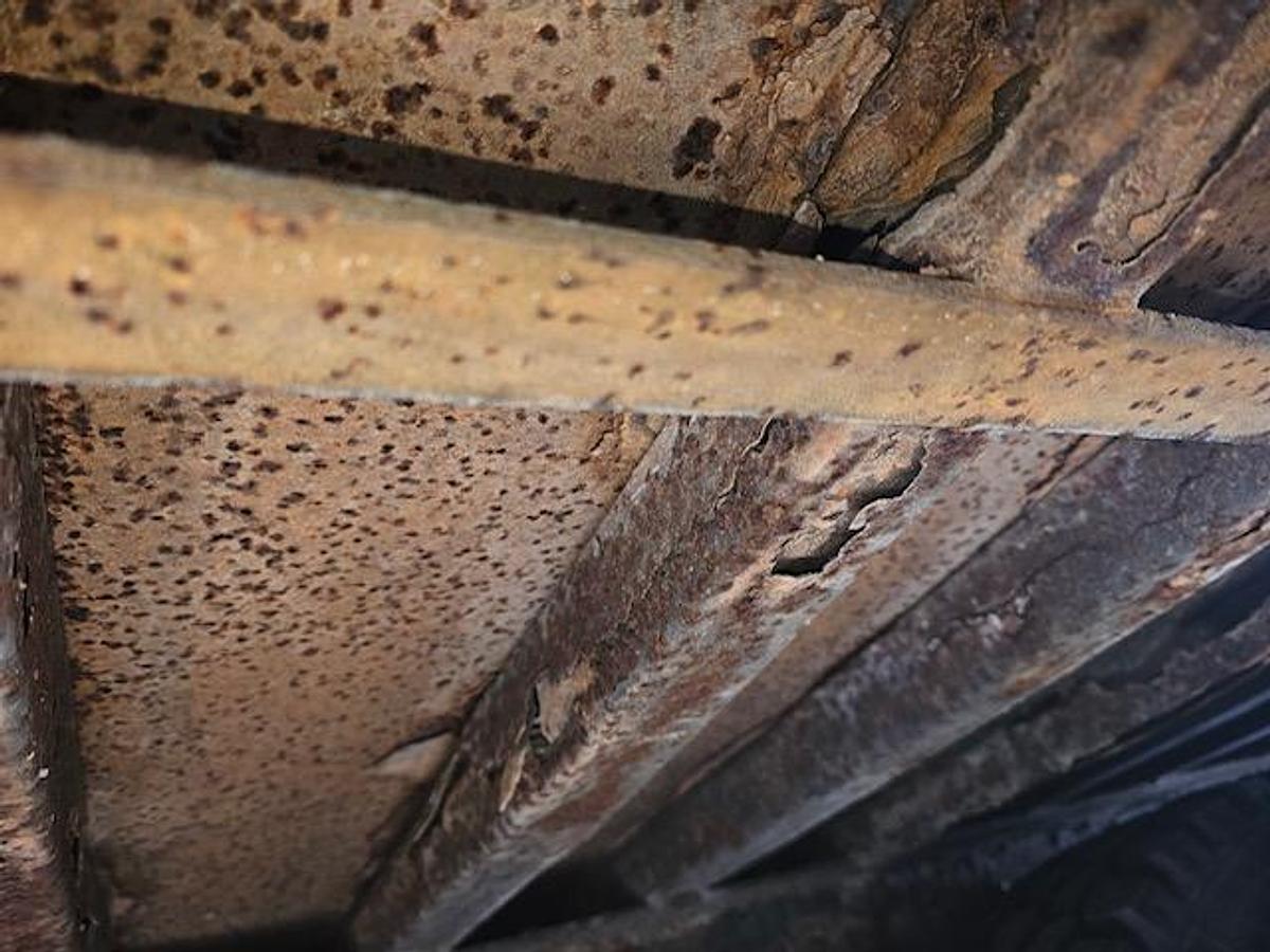 Used 2010 KENWORTH T370