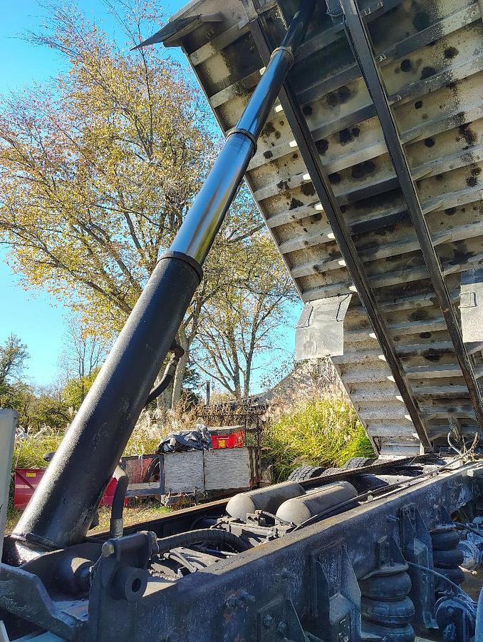 Used 1999 FREIGHTLINER 5-Axle