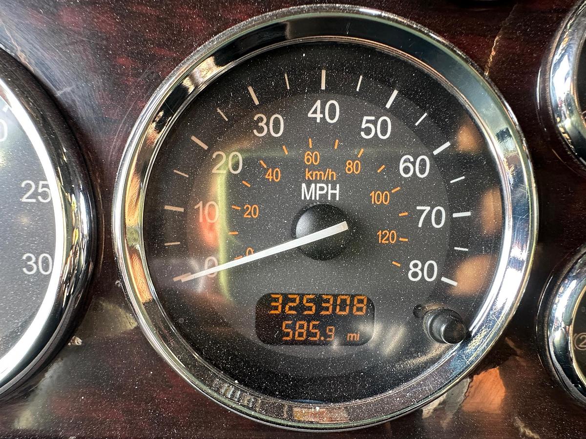 Used 2019 PETERBILT 389L