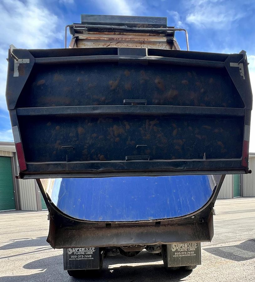 Used 2000 PETERBILT 357