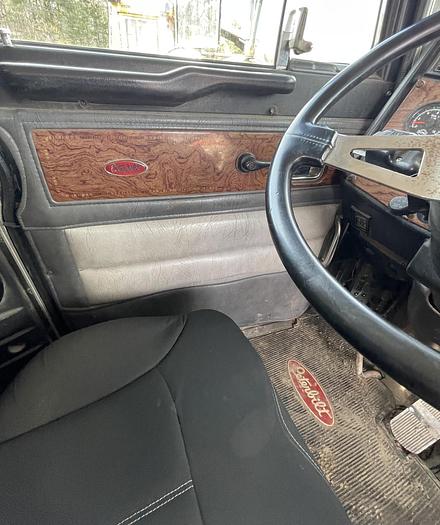 Used 1998 PETERBILT 379