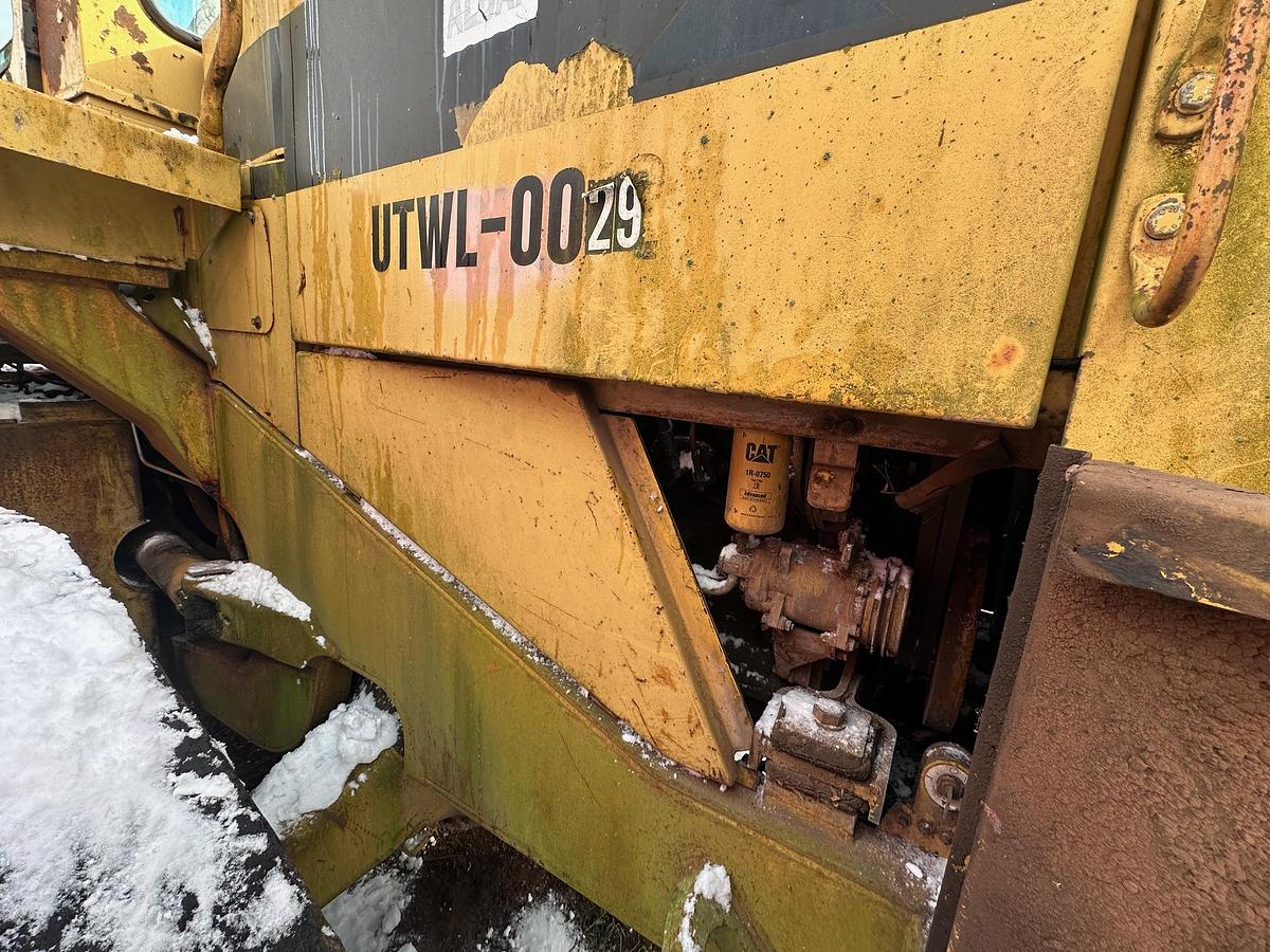 Used 1990 CATERPILLAR 966F