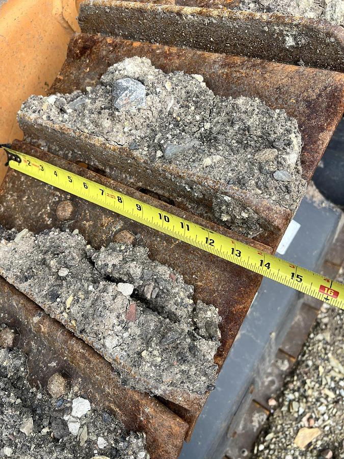 Used 2023 CASE dl550