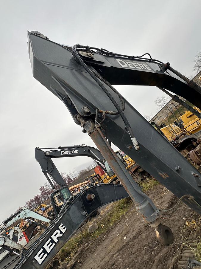 Used 2006 DEERE 350D LC