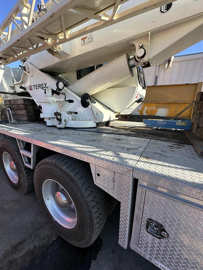 Used 2012 TEREX T 340
