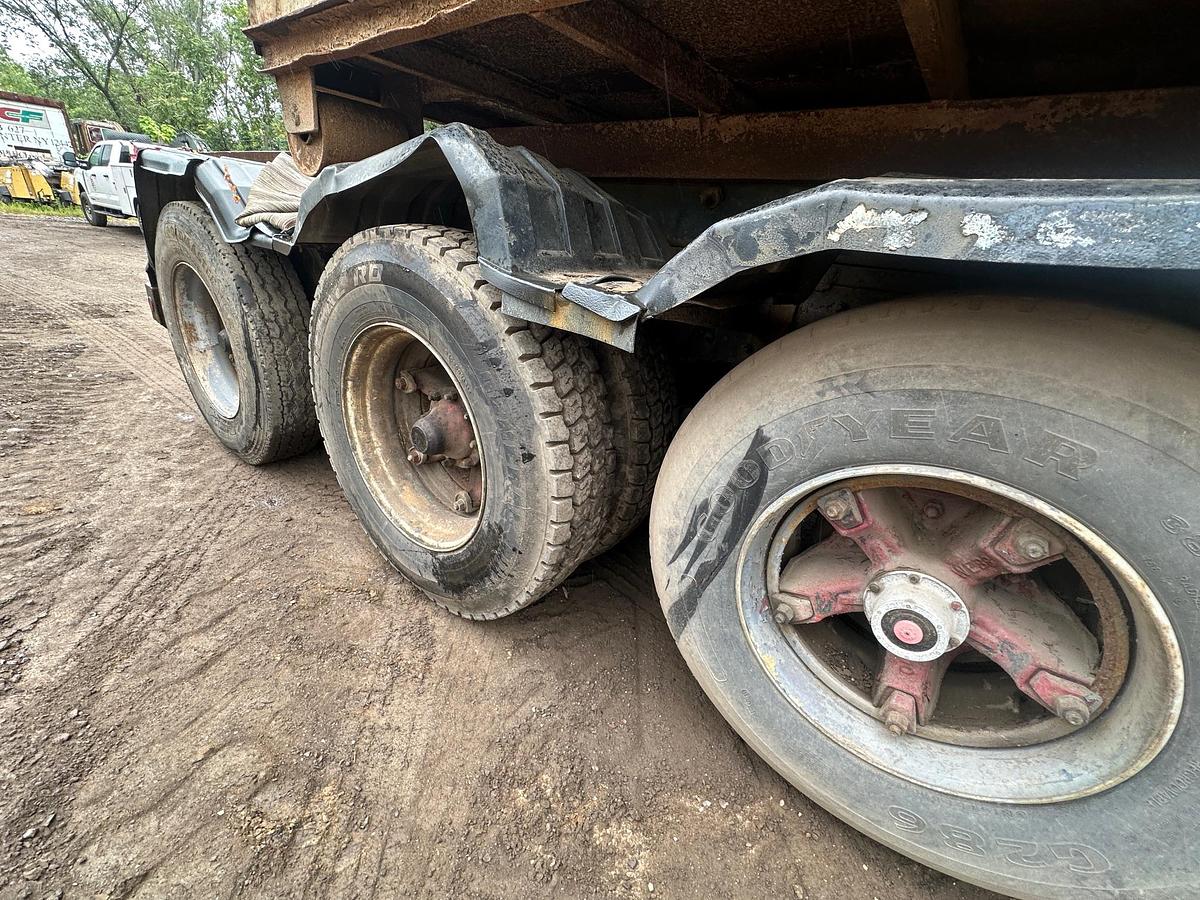 Used 1989 MACK RD600K