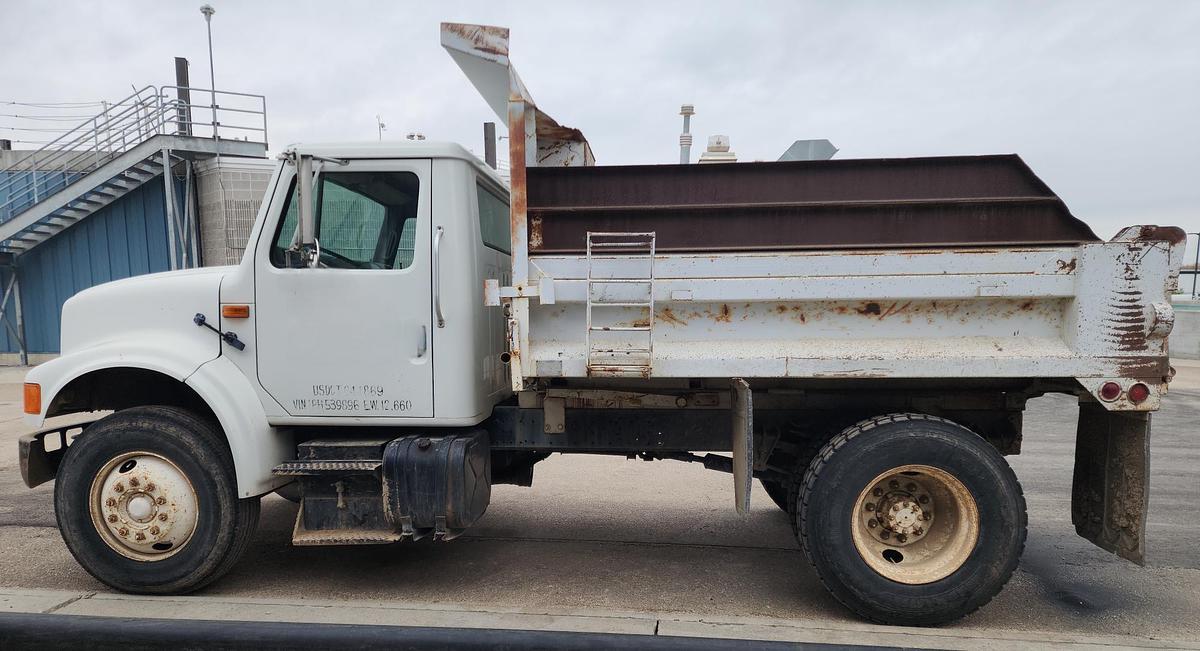 Used 1993 INTERNATIONAL 4700  4x2