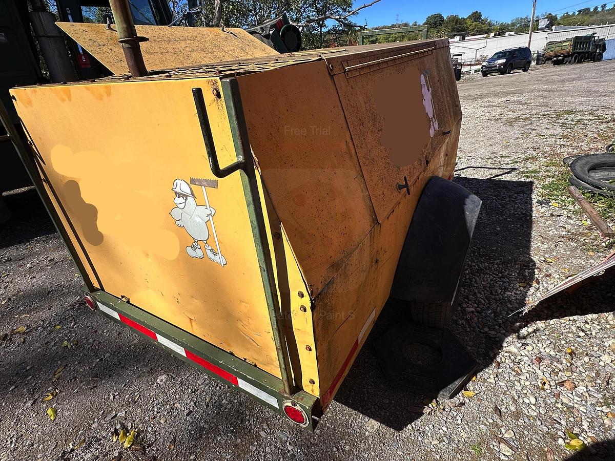 Used 1995 LEROI Q185JD-E