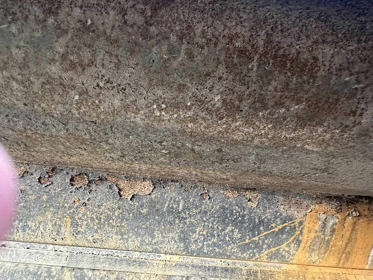 Used 2004 KENWORTH T300