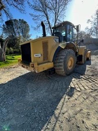 Used 2011 CATERPILLAR 980H