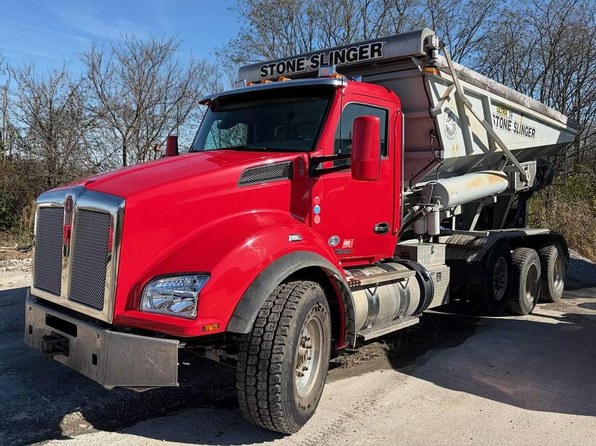 Used 2018 KENWORTH T880