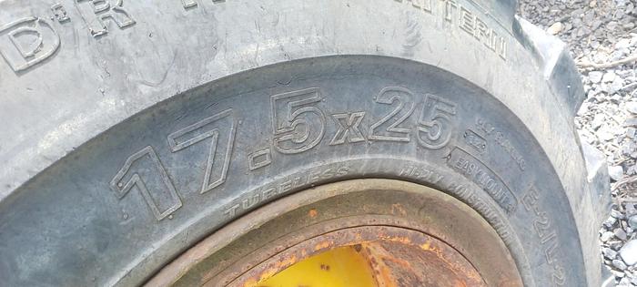 Used 1982 JOHN DEERE 544C