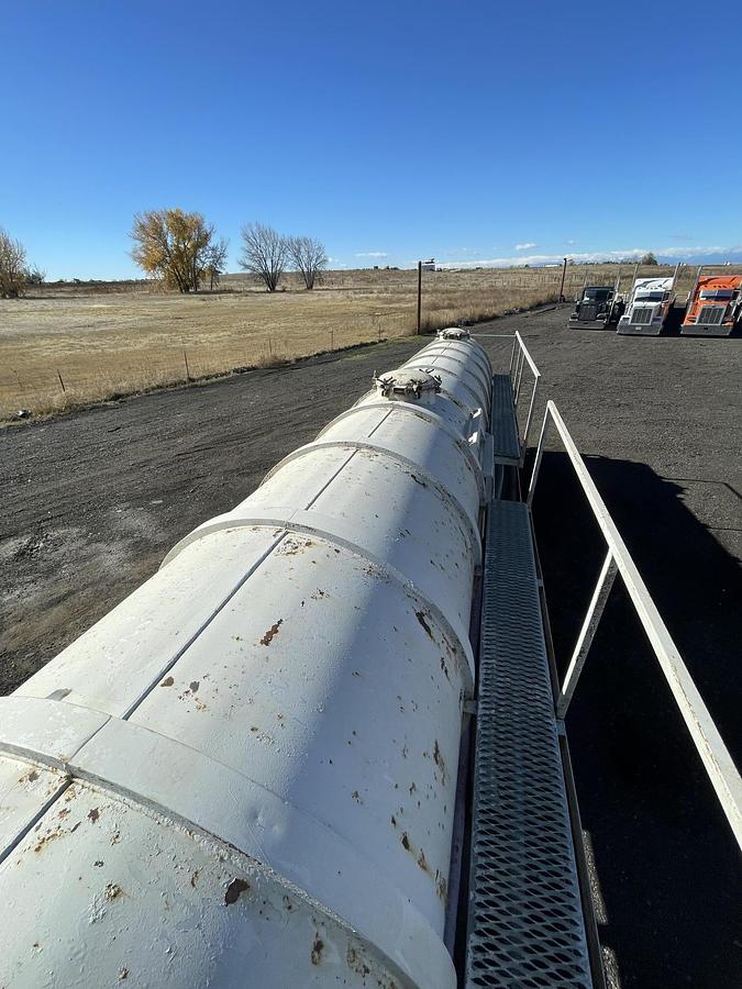 Used 1989 PETERBILT 379