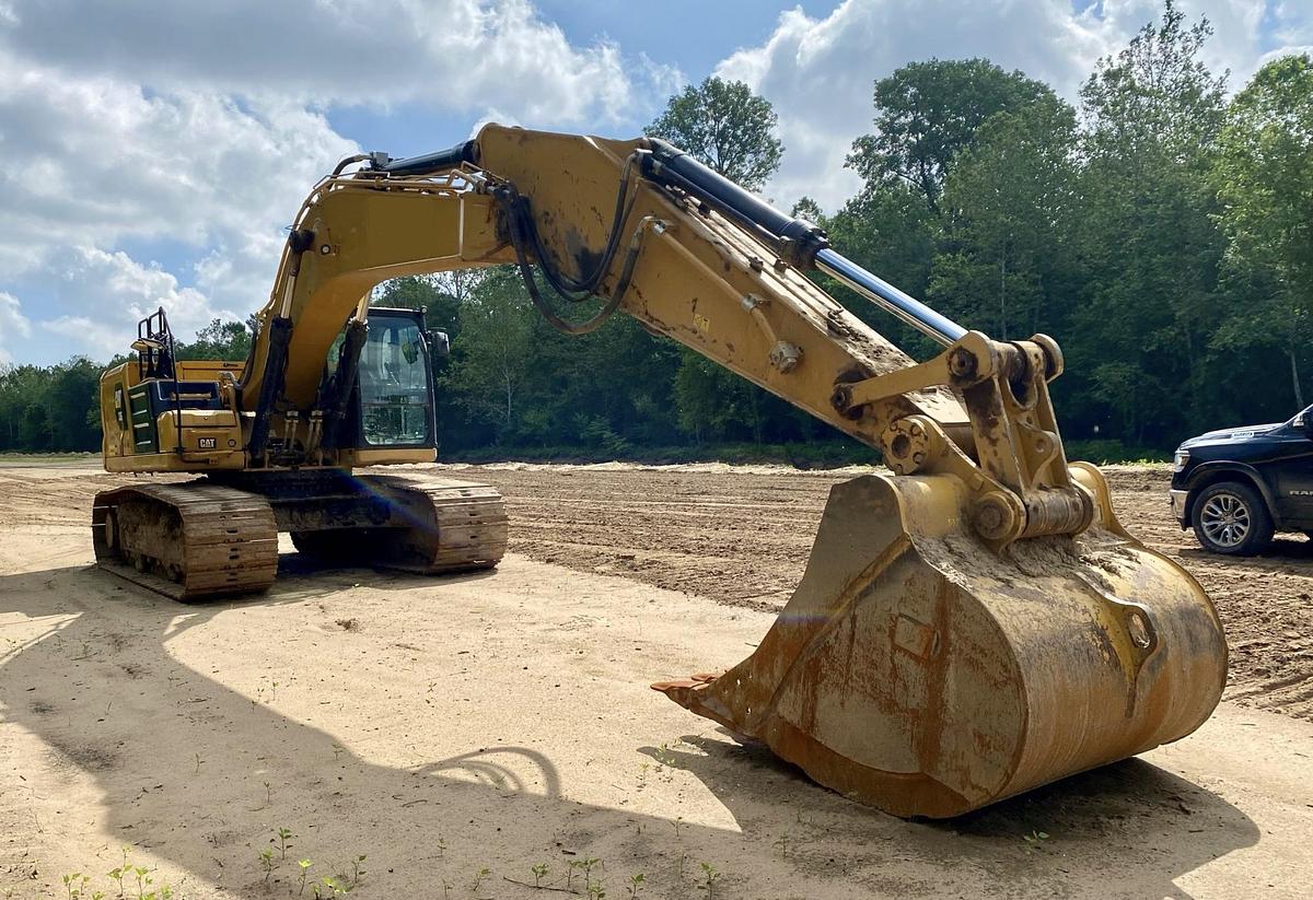 Used 2019 CATERPILLAR 336