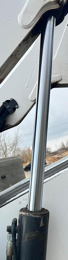 Used 2019 BOBCAT t870