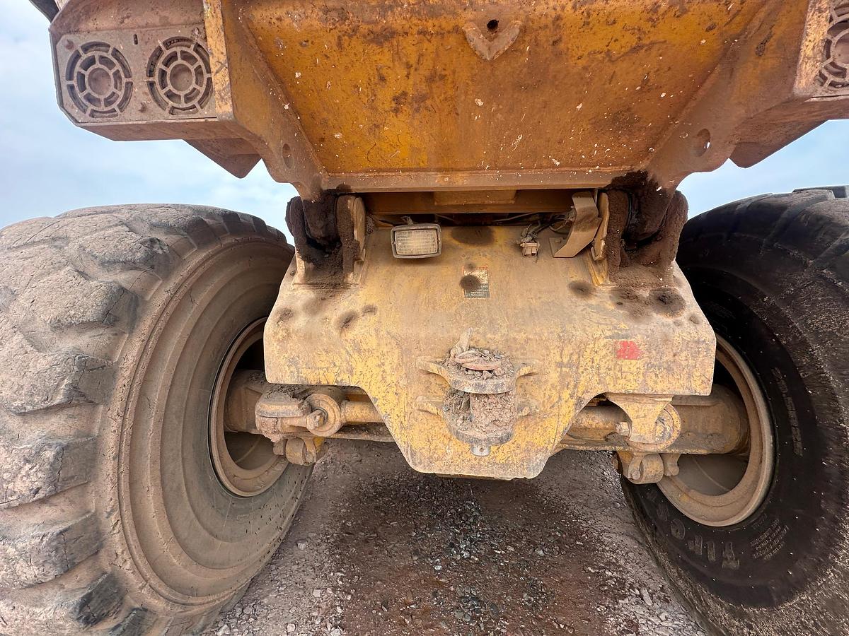 Used 2003 DEERE 400D