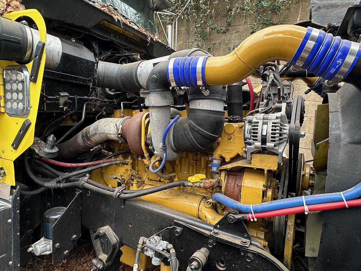 Used 2001 KENWORTH W900 AeroCab