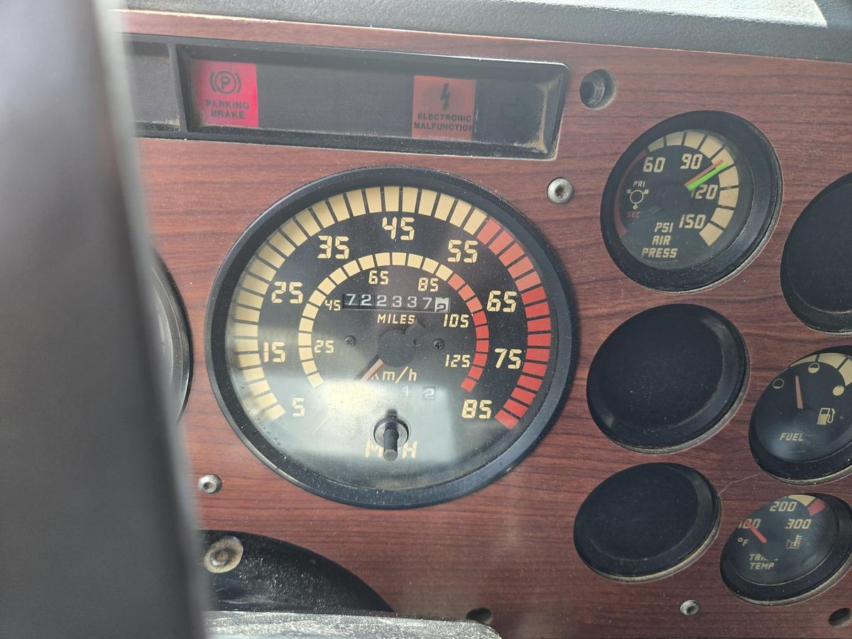 Used 1999 MACK CH 613