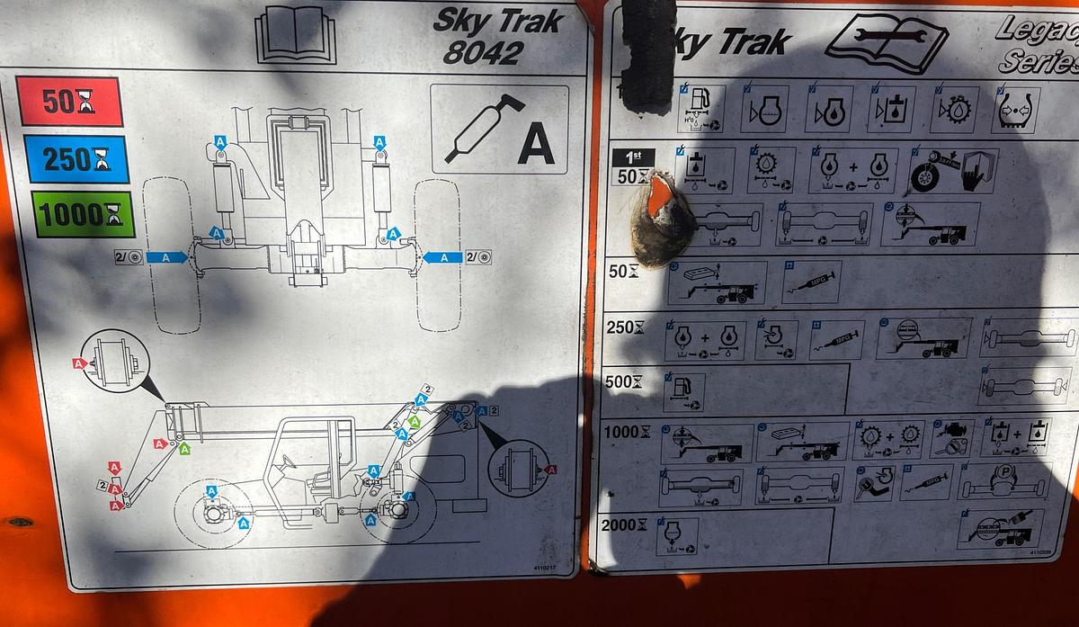 Used 2007 SKY TRAK 8042