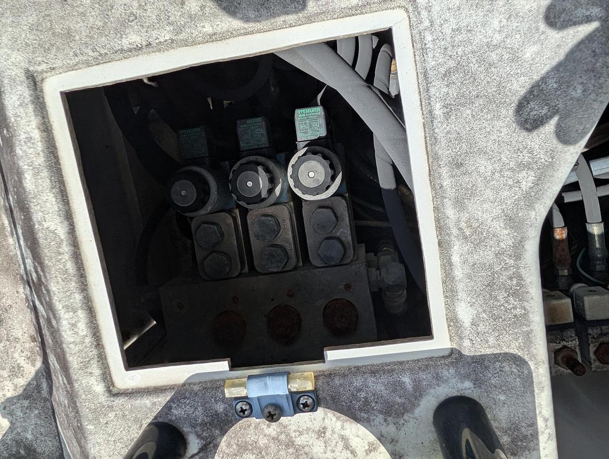 Used 2000 SOMERO S240